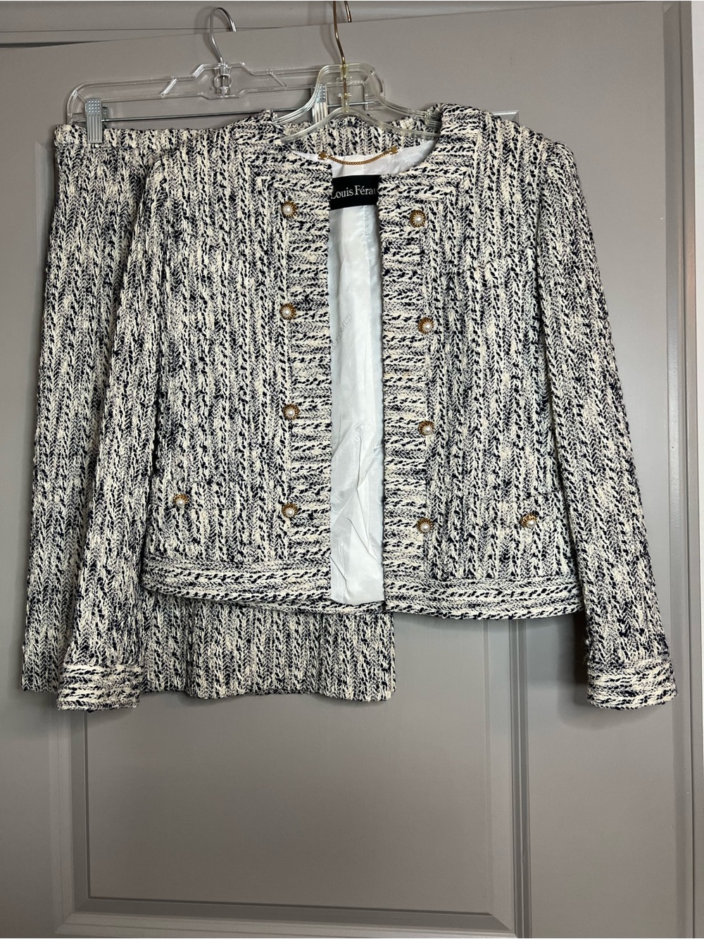 Vintage Louis Feraud Tweed Suit Jacket and Skirt Set Wool Navy and Cream Size 8